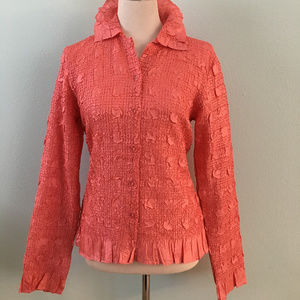 Super Lightweight Rose-Colored Textured Top